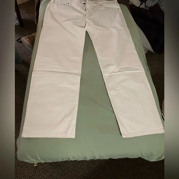 Brand NEW SIZE 42 by 34 Orvis Khaki pants - Picture 3 of 11